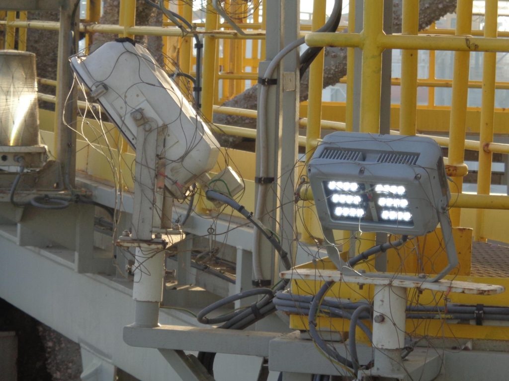 SPARTAN Floodlights for Hazardous Areas