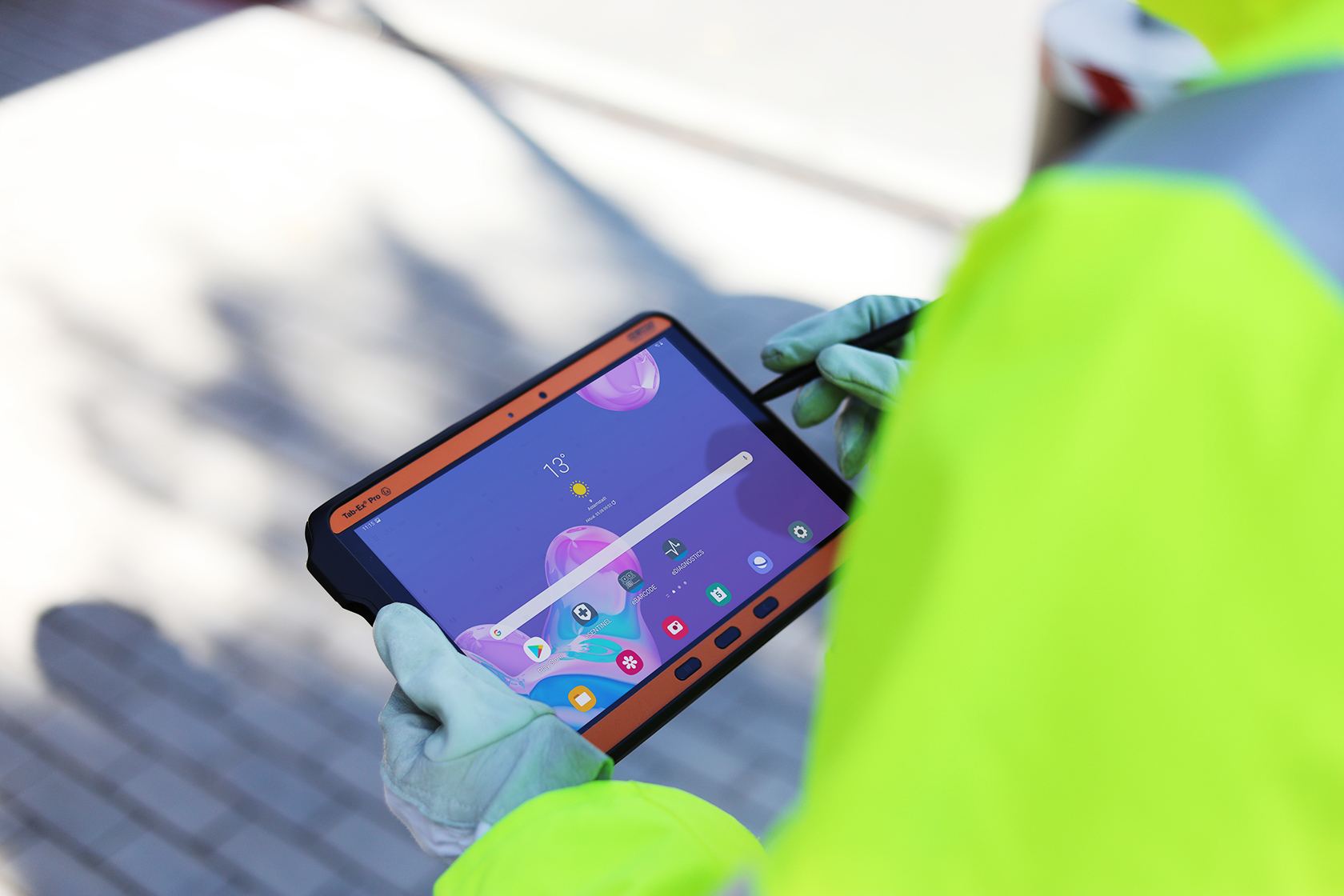 Tab-Ex® Pro DZ2 – 10.1" (25,6 cm) Android Tablet for Zone 2/22 & DIV 2 ZONE 2/22 DIVISION 2